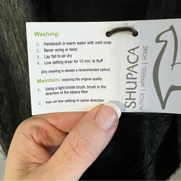 Shupaca Brushed Alpaca Scarf - Picture 6 of 7